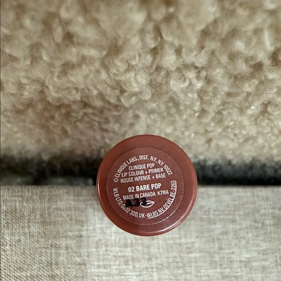 Clinique Bare Pop Shine Lipstick - Picture 3 of 6